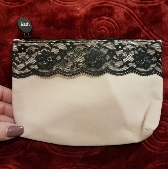 Ipsy ~ Bundle of 6 Cosmetic Bags/Pouches - Picture 5 of 8